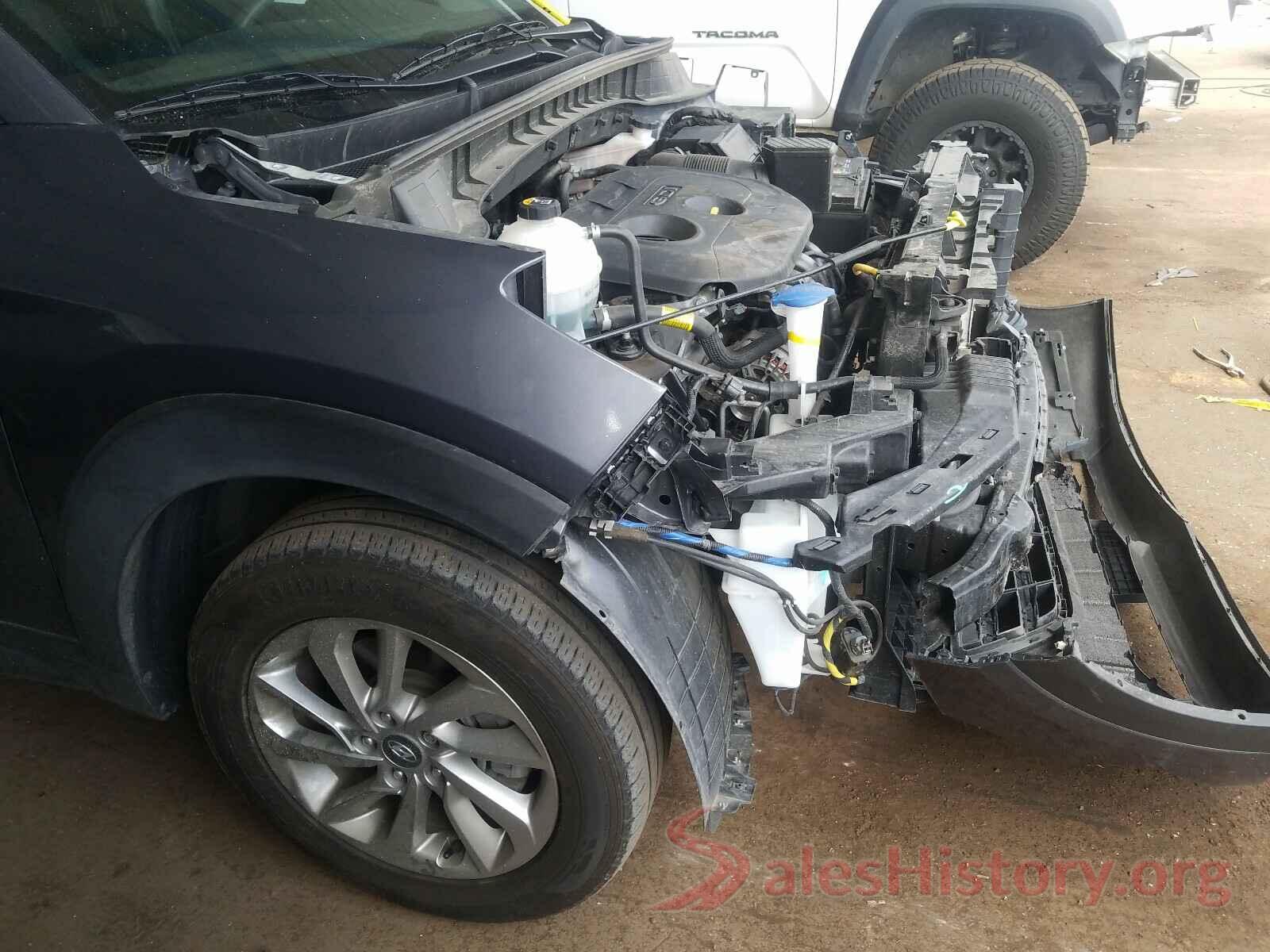 KM8J2CA46JU765284 2018 HYUNDAI TUCSON