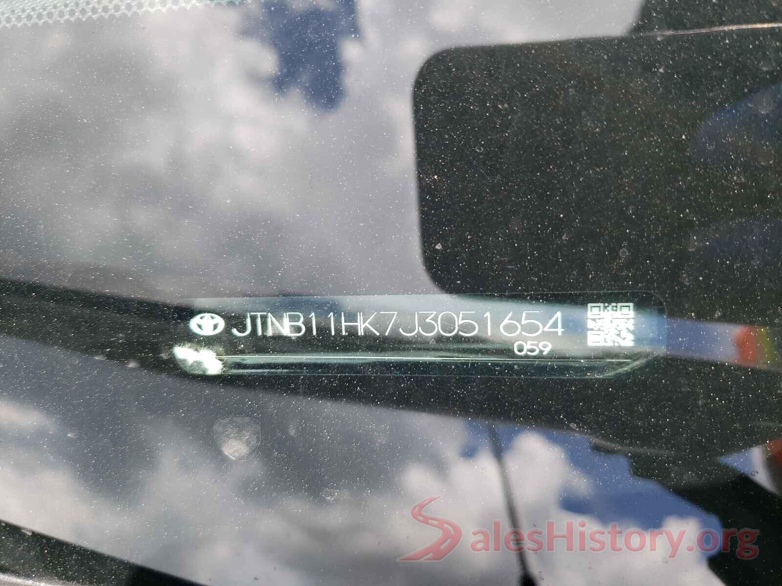 JTNB11HK7J3051654 2018 TOYOTA CAMRY