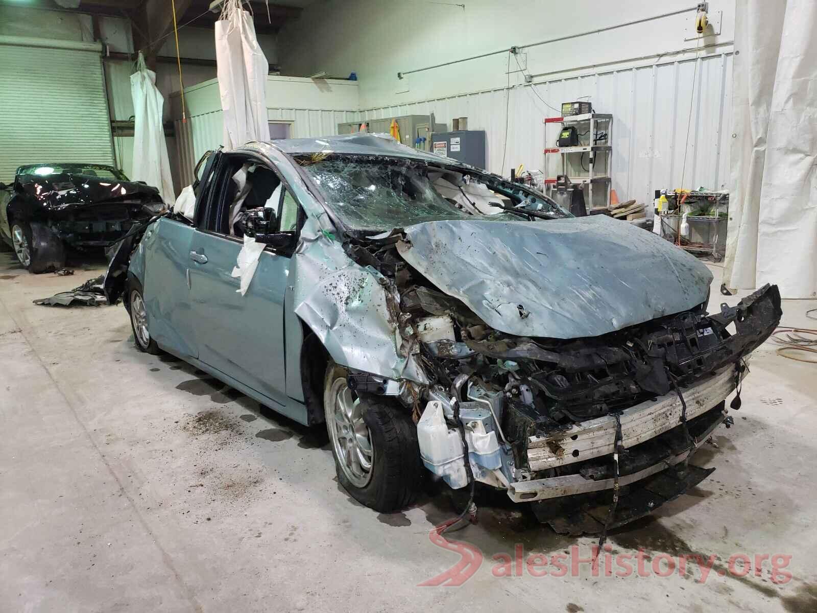 JTDKBRFU0J3065772 2018 TOYOTA PRIUS