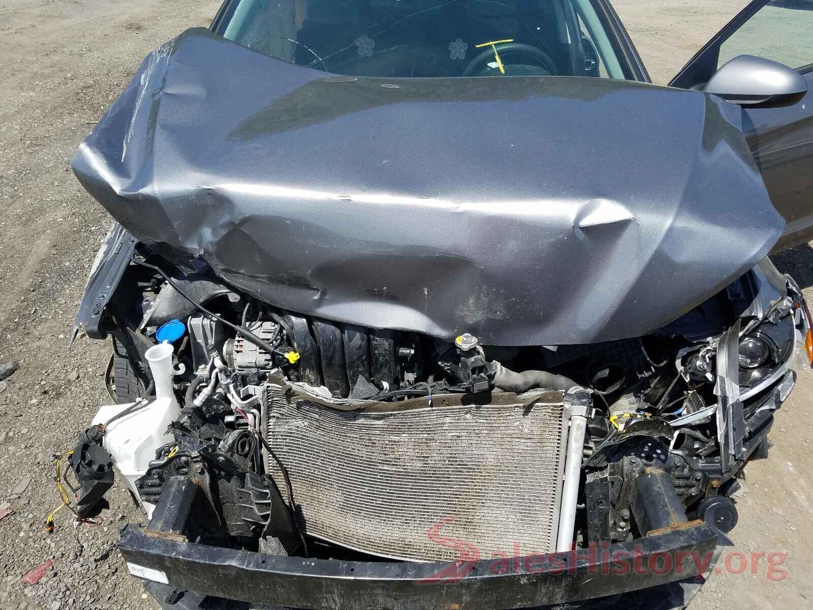 5NPD74LF1JH352240 2018 HYUNDAI ELANTRA