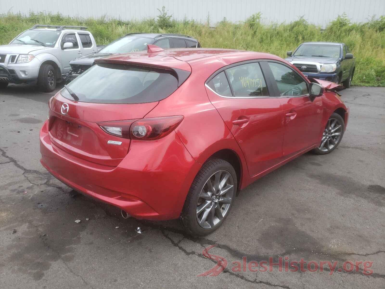 3MZBN1M38JM229185 2018 MAZDA 3