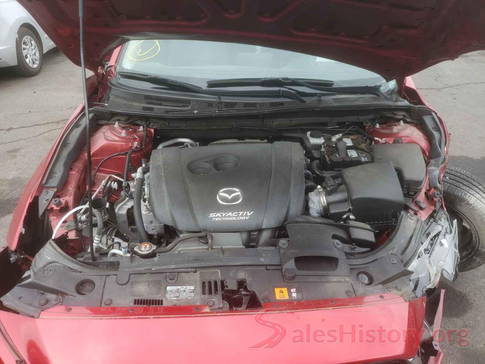 3MZBN1M38JM229185 2018 MAZDA 3