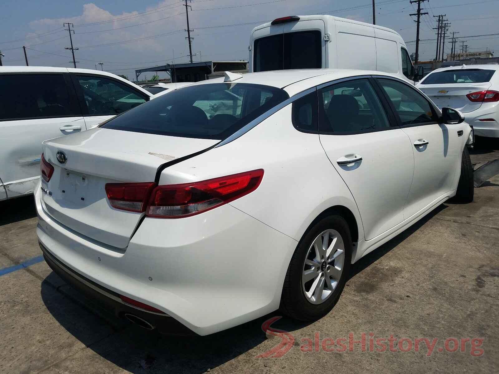 KNAGT4L31J5213995 2018 KIA OPTIMA