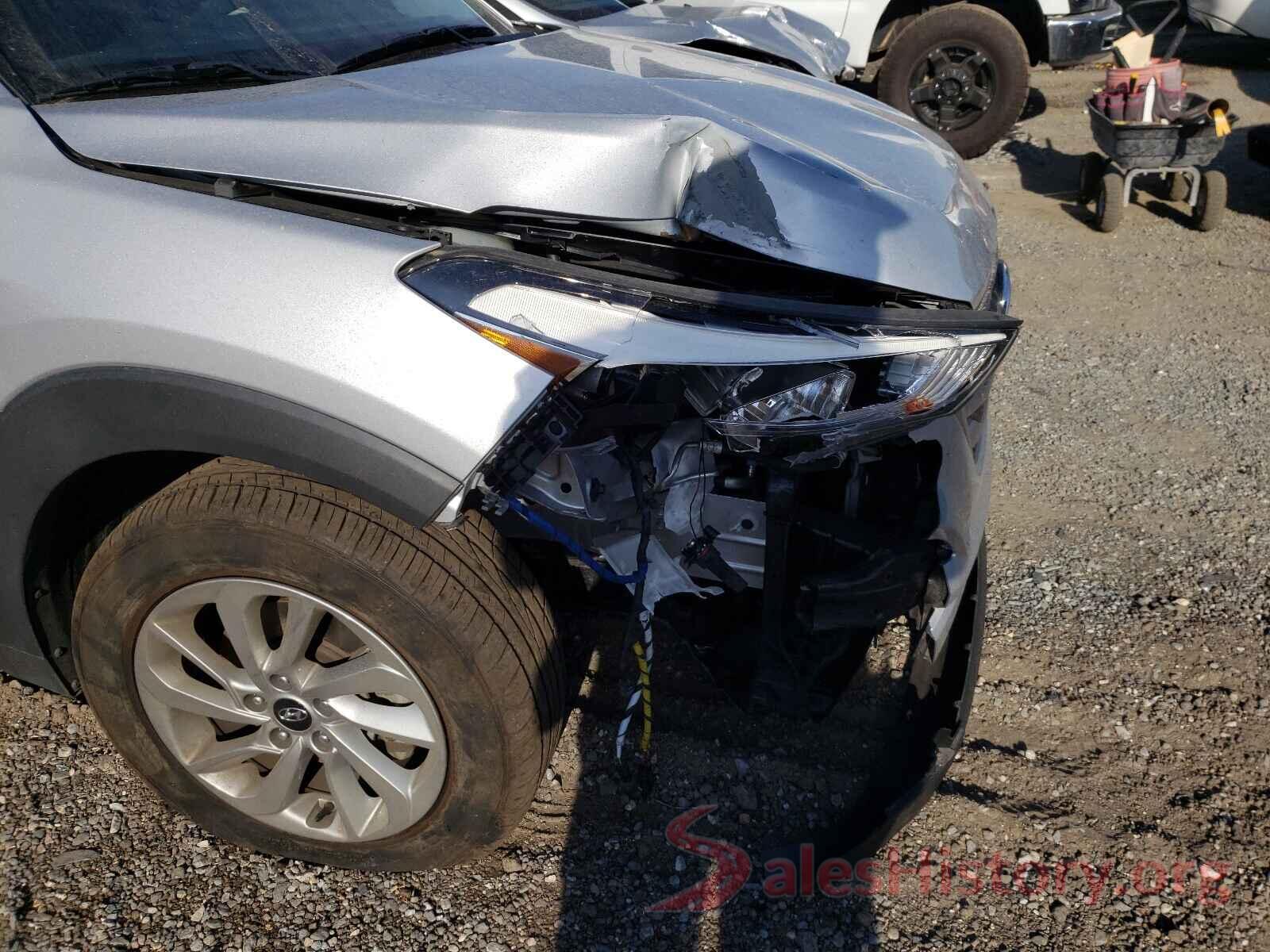 KM8J33A41JU660116 2018 HYUNDAI TUCSON