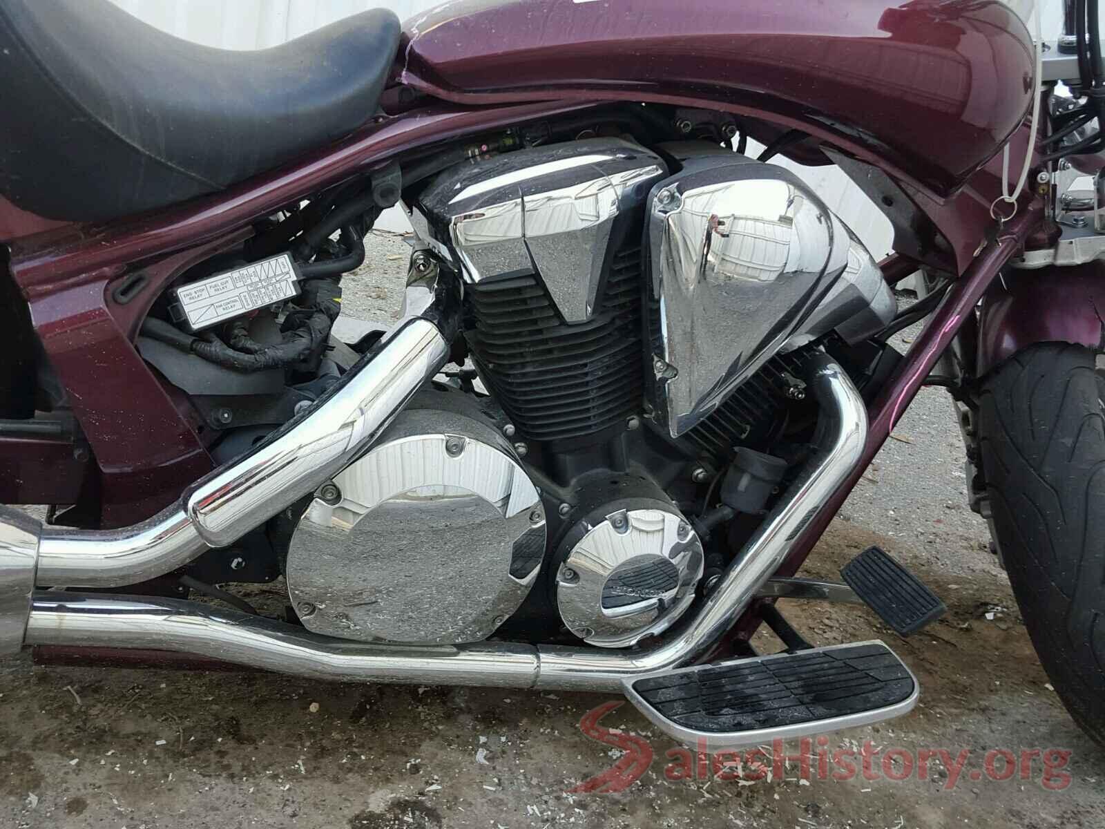 JH2SC6672CK200644 2012 HONDA VT1300 CT