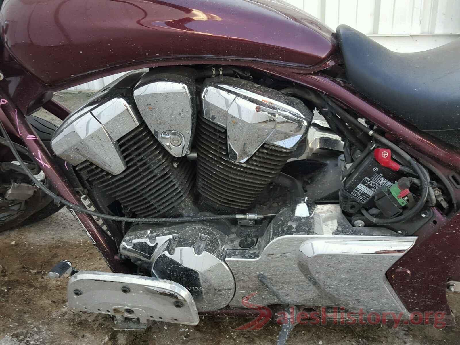 JH2SC6672CK200644 2012 HONDA VT1300 CT