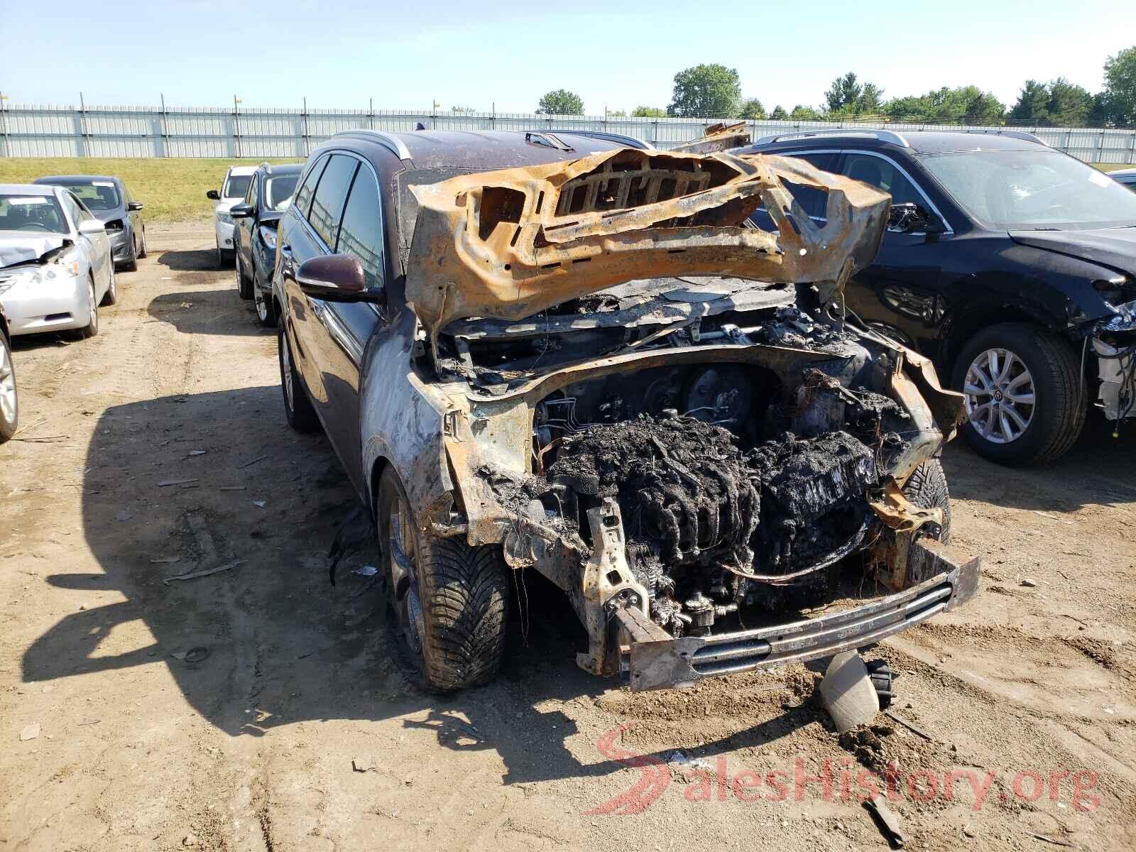 5XYPGDA32HG256883 2017 KIA SORENTO