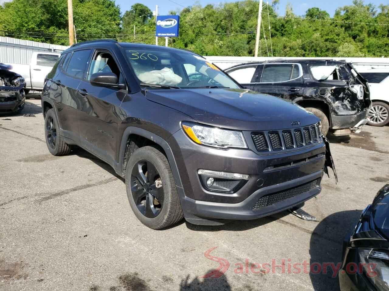 3C4NJDBB2KT697623 2019 JEEP COMPASS