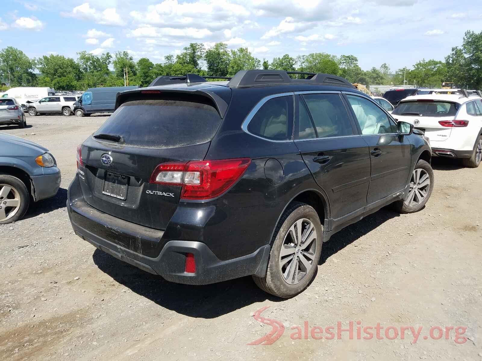 4S4BSAKC4J3260719 2018 SUBARU OUTBACK