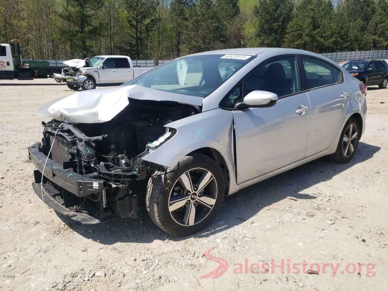 3KPFL4A7XJE269085 2018 KIA FORTE