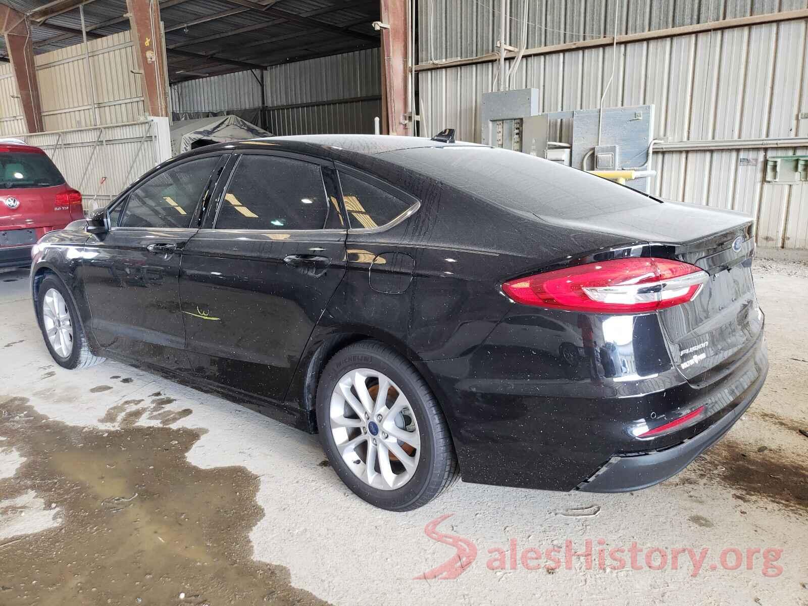 3FA6P0HD8LR231560 2020 FORD FUSION