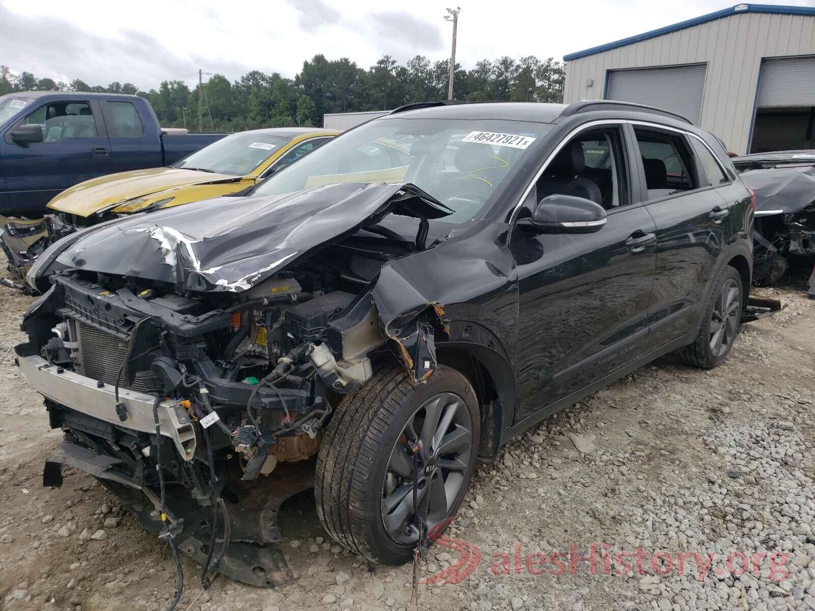 KNDCC3LC4H5045596 2017 KIA NIRO