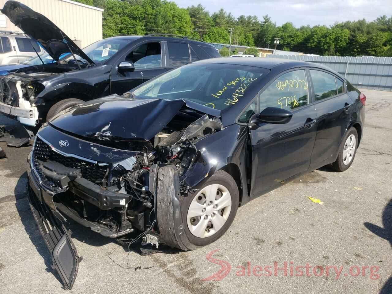 3KPFK4A70JE235689 2018 KIA FORTE