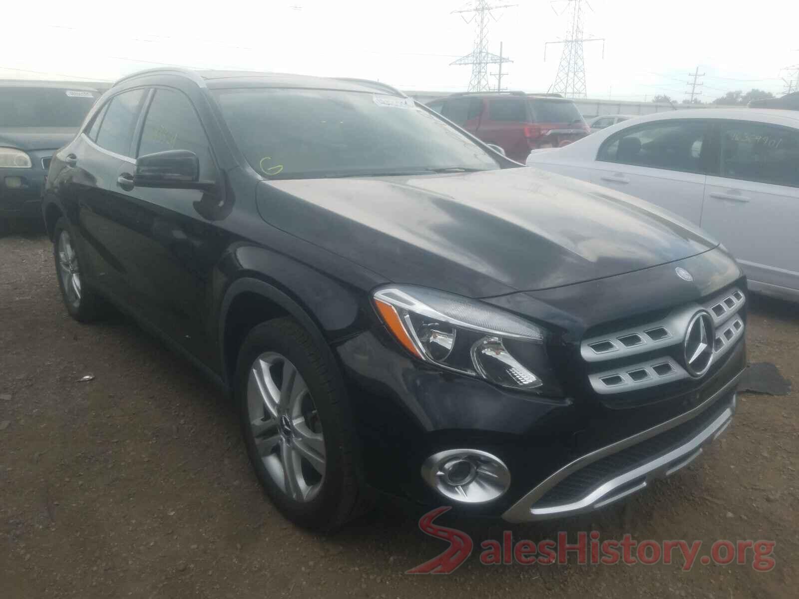 WDCTG4GB1JJ370631 2018 MERCEDES-BENZ GLA-CLASS