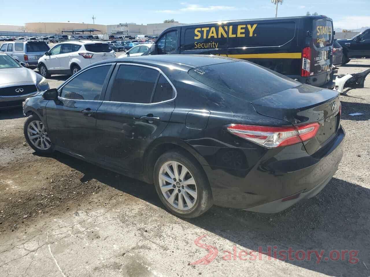 4T1B11HK0JU645982 2018 TOYOTA CAMRY