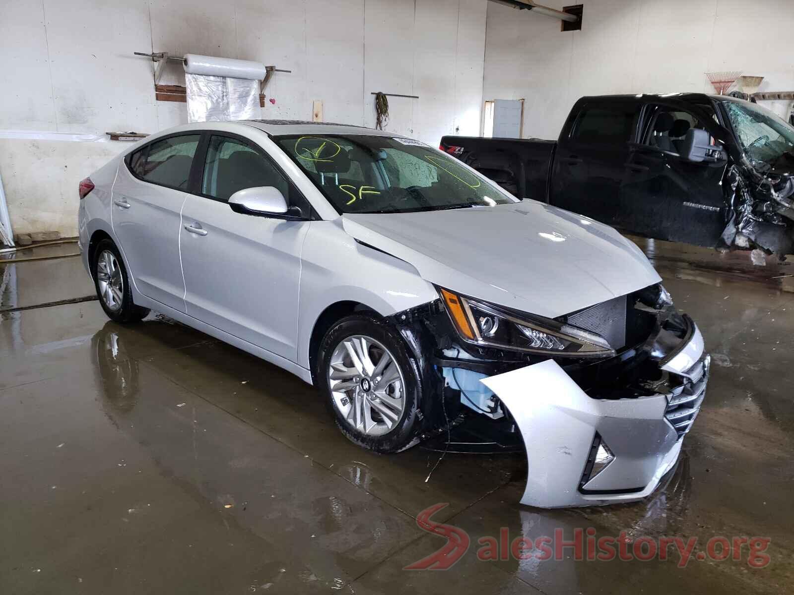 KMHD84LF1KU875452 2019 HYUNDAI ELANTRA