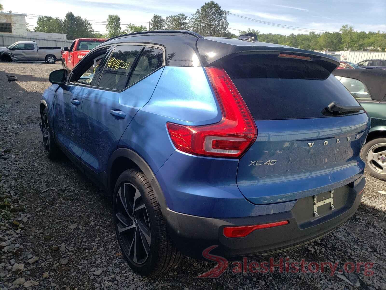 YV4162UM4M2487948 2021 VOLVO XC40