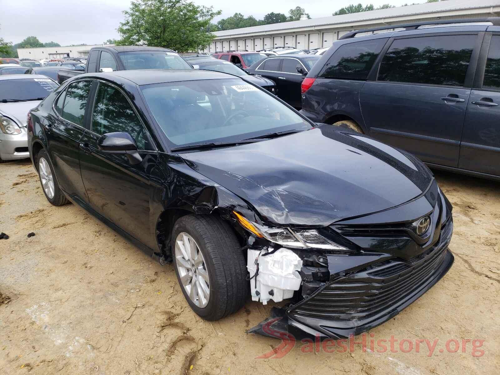 4T1B11HK5KU685590 2019 TOYOTA CAMRY