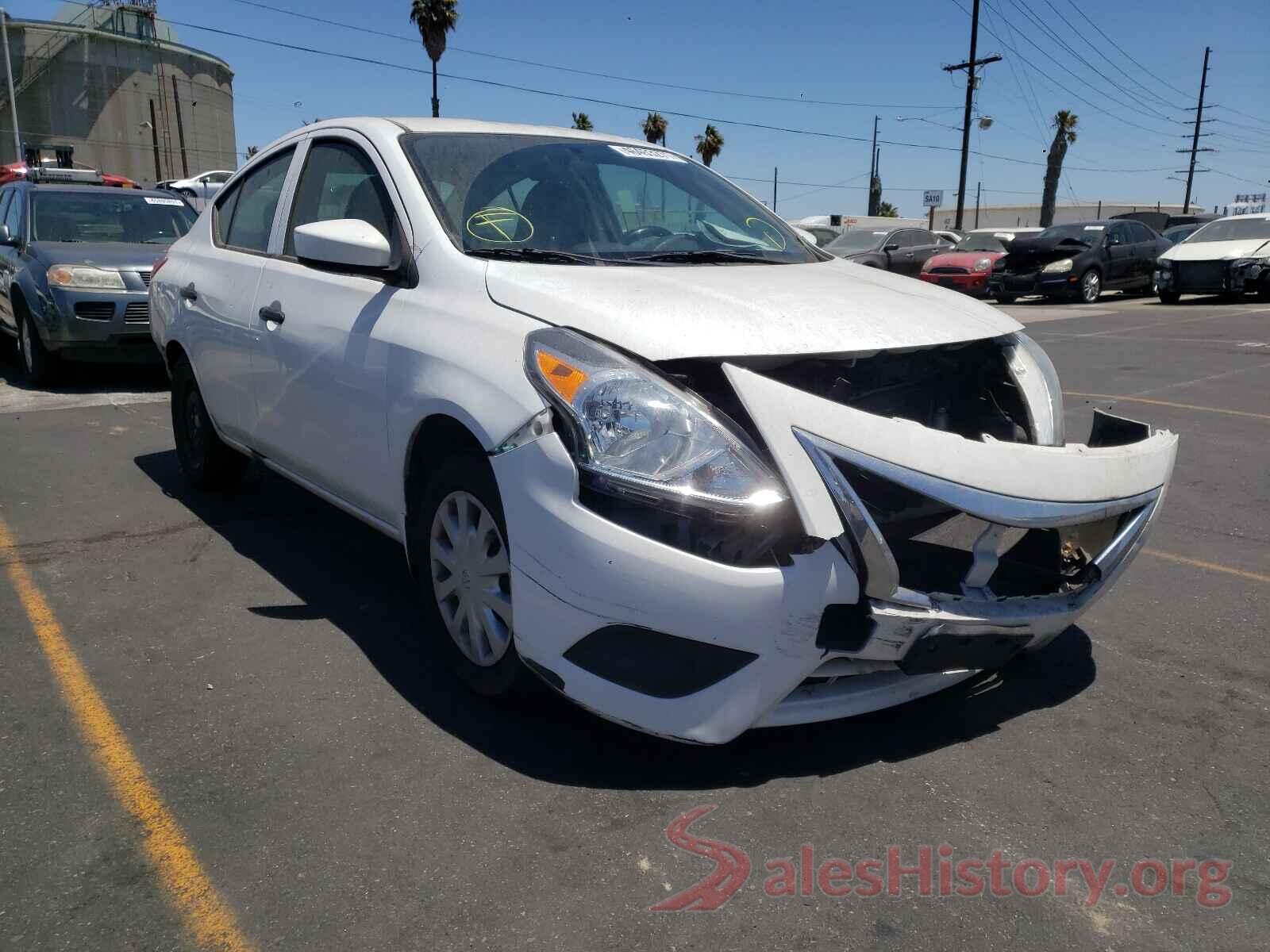 3N1CN7AP3HL853268 2017 NISSAN VERSA