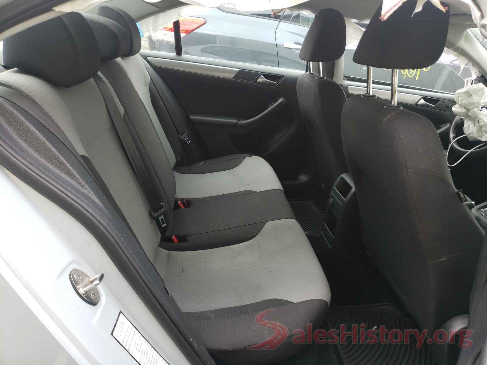 3VW2B7AJXHM359770 2017 VOLKSWAGEN JETTA