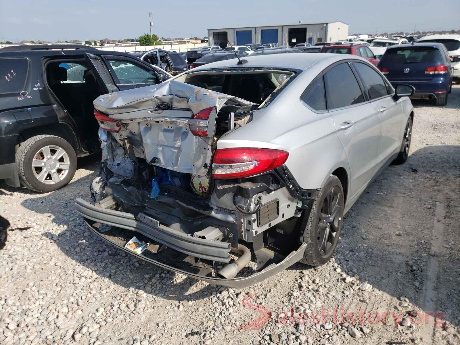 3FA6P0HD9JR153996 2018 FORD FUSION