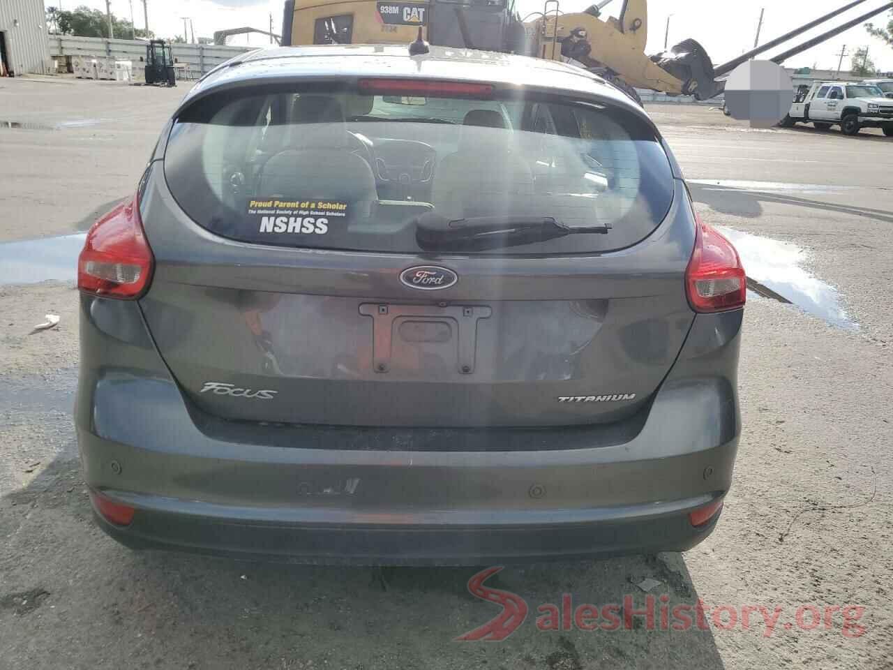 1FADP3N23JL252467 2018 FORD FOCUS