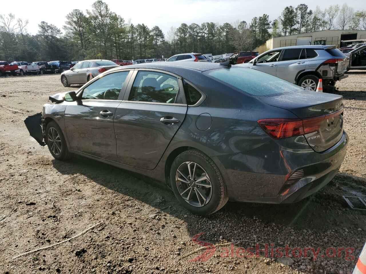 3KPF24AD8PE581181 2023 KIA FORTE