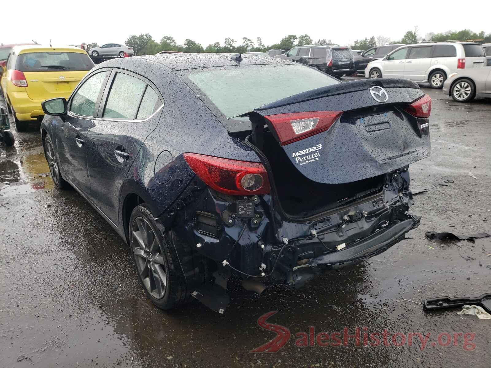 3MZBN1W31JM207431 2018 MAZDA 3