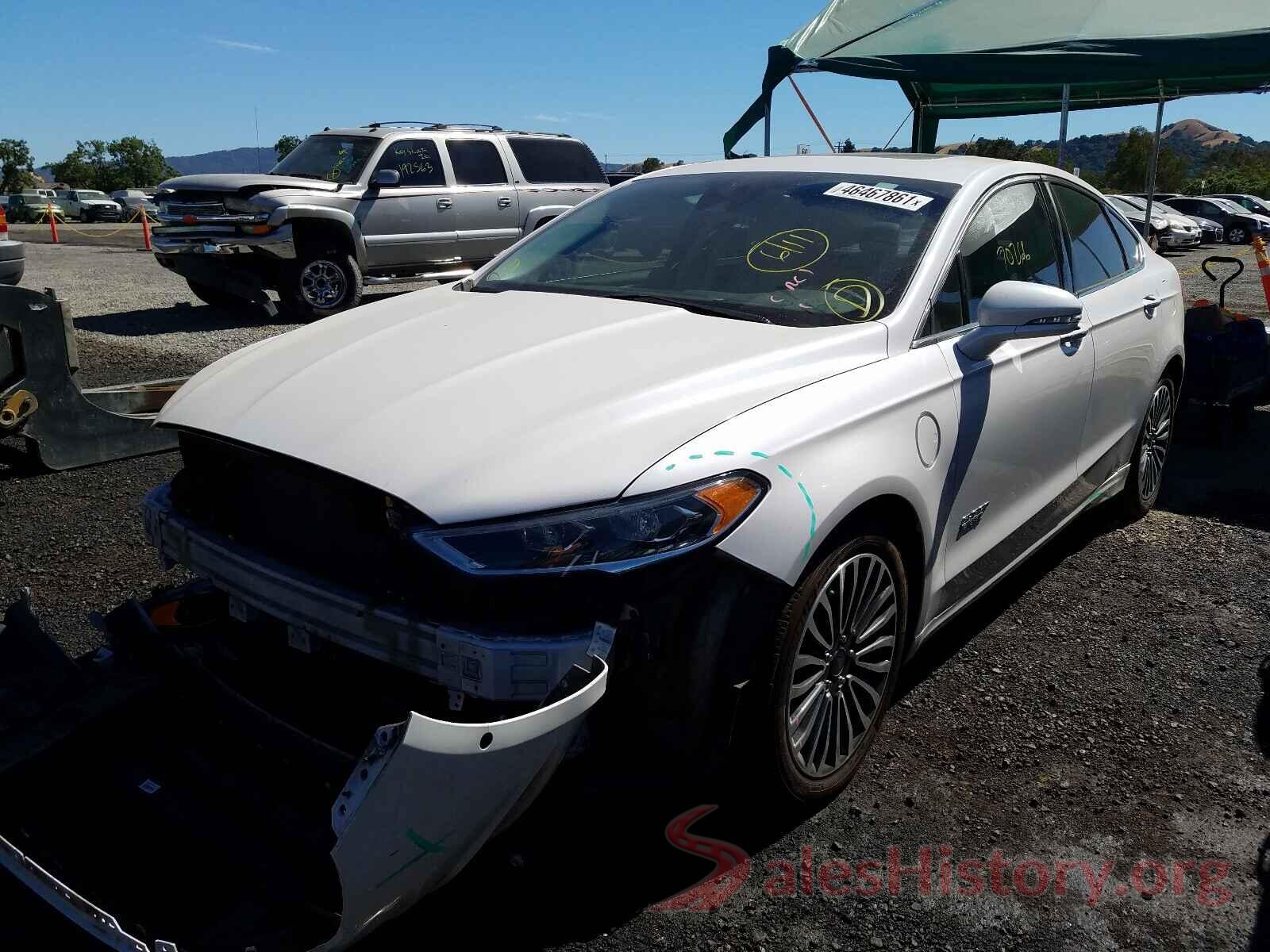 3FA6P0SU8HR129949 2017 FORD FUSION