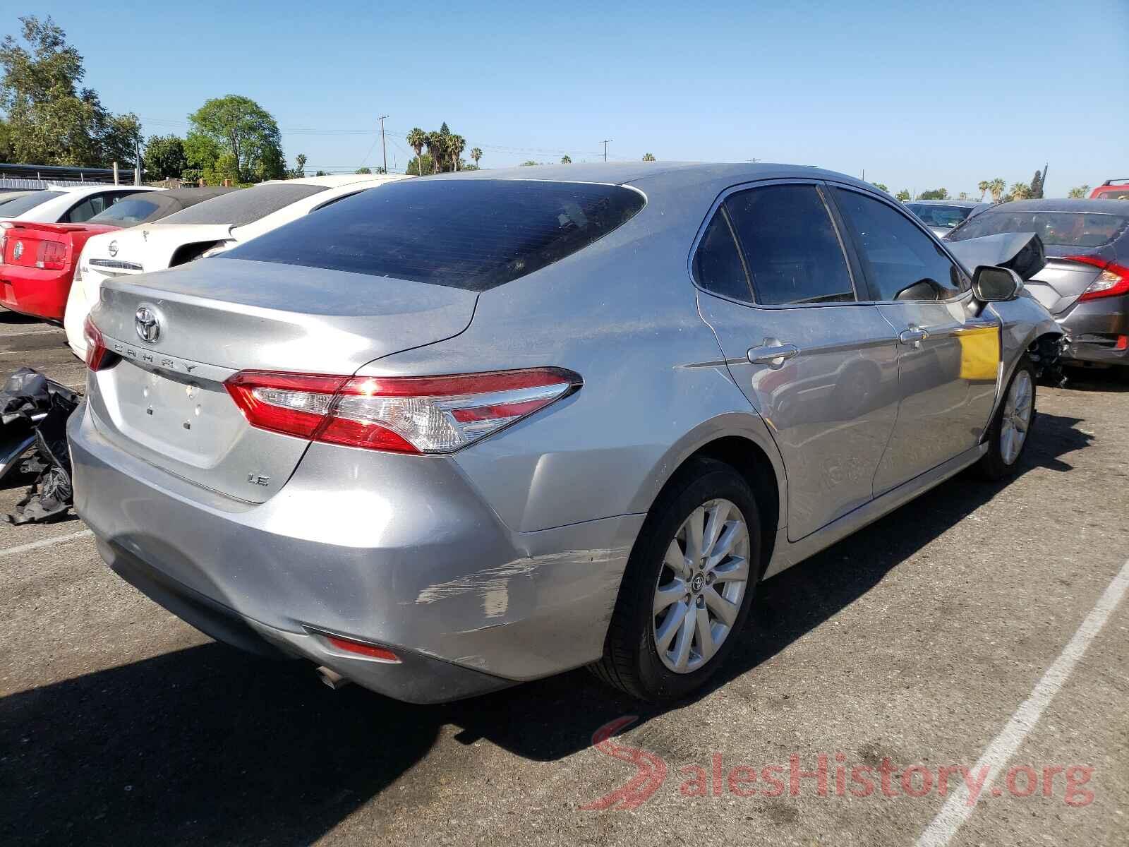 4T1B11HK3JU578889 2018 TOYOTA CAMRY