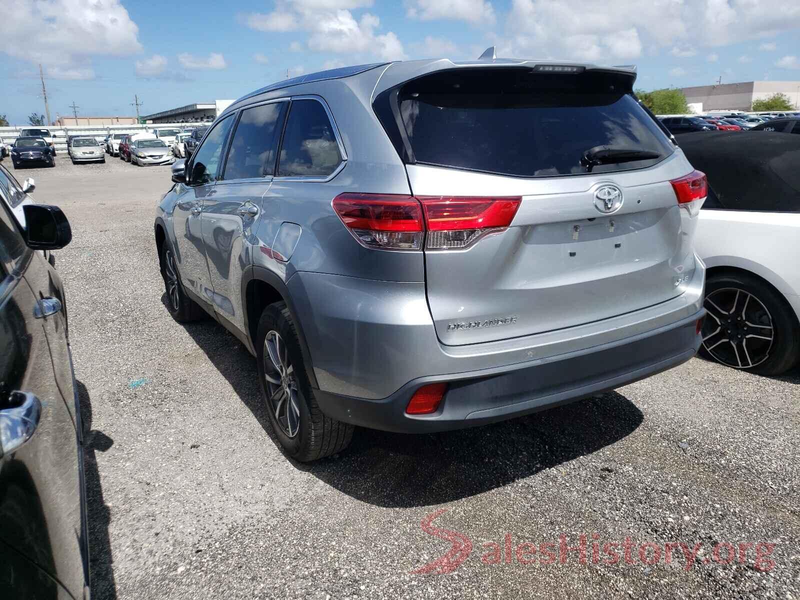 5TDKZRFH5KS558619 2019 TOYOTA HIGHLANDER