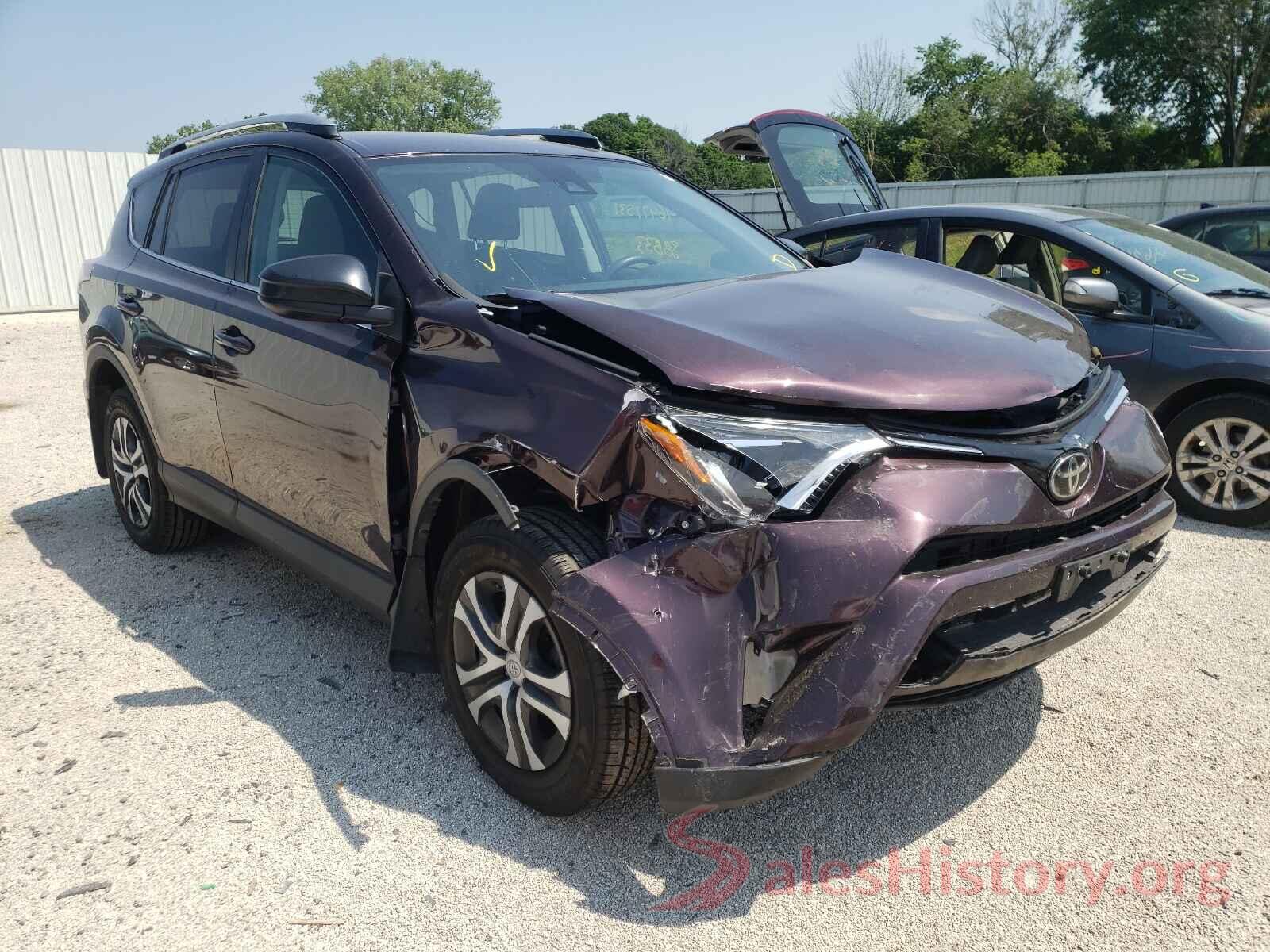 2T3BFREV3HW613575 2017 TOYOTA RAV4