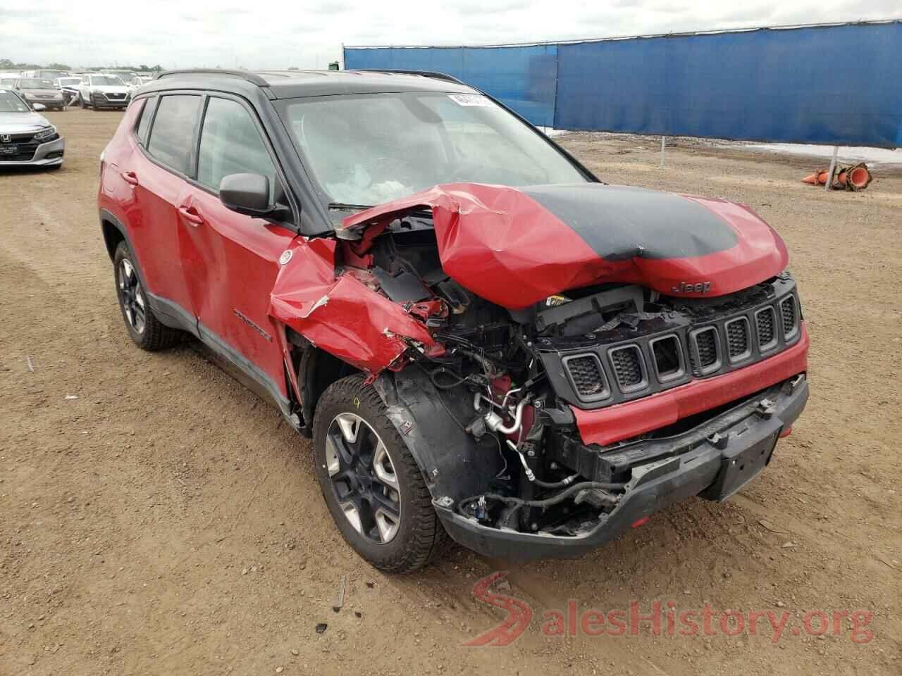 3C4NJDDB8JT467239 2018 JEEP COMPASS