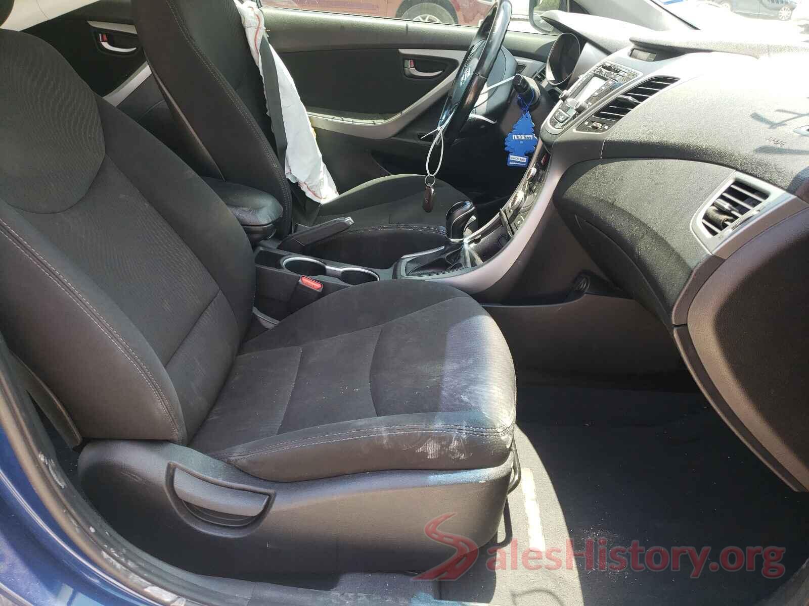 5NPDH4AE5GH772812 2016 HYUNDAI ELANTRA