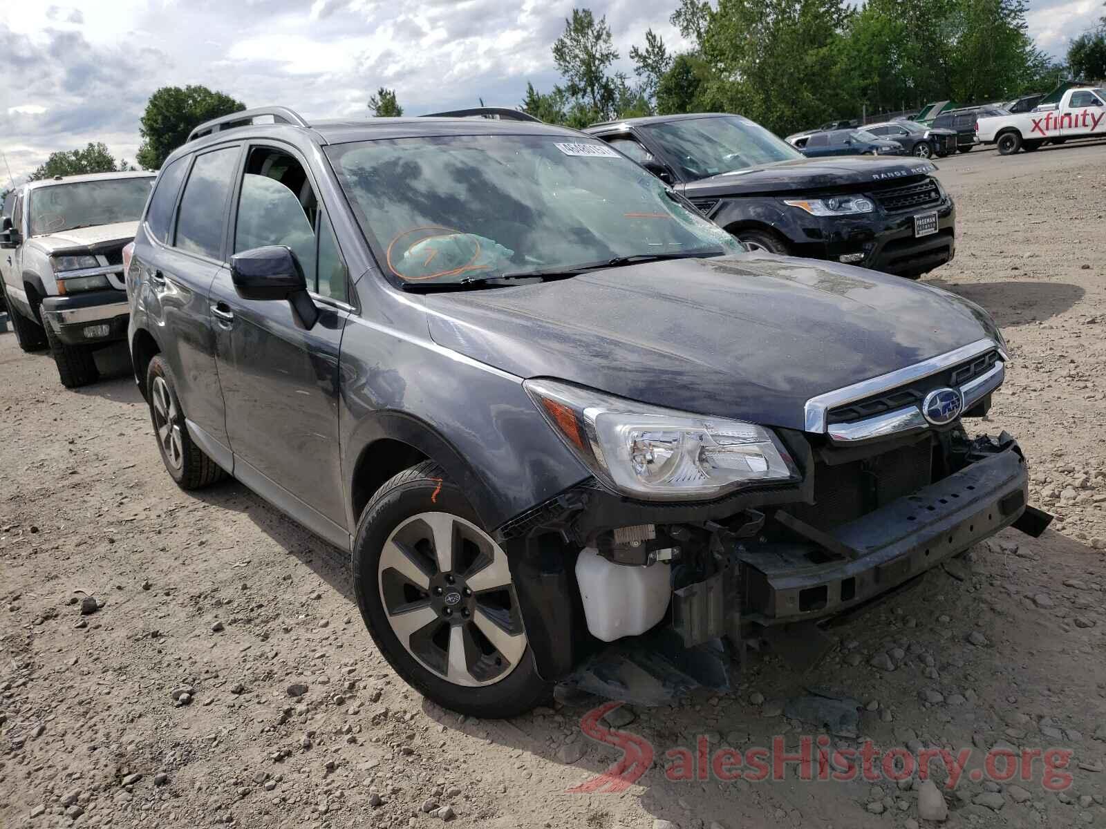 JF2SJAGC0JH567423 2018 SUBARU FORESTER