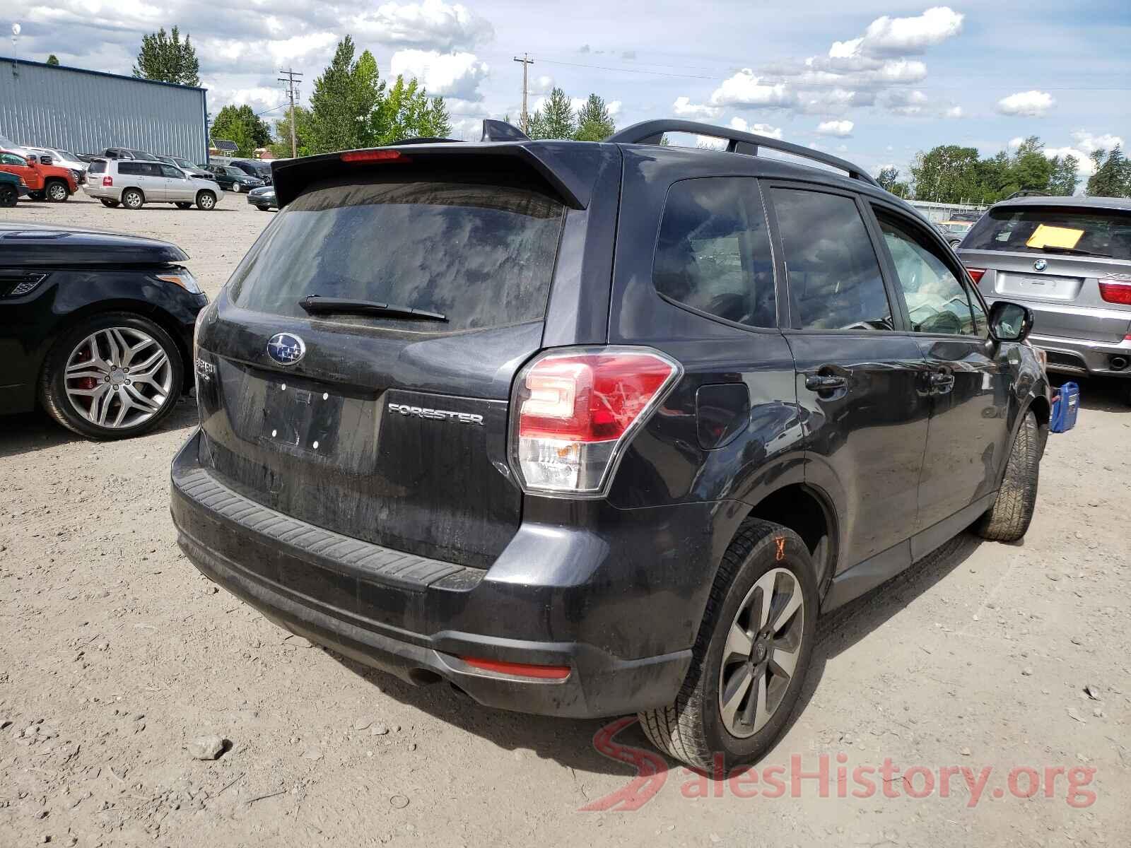 JF2SJAGC0JH567423 2018 SUBARU FORESTER