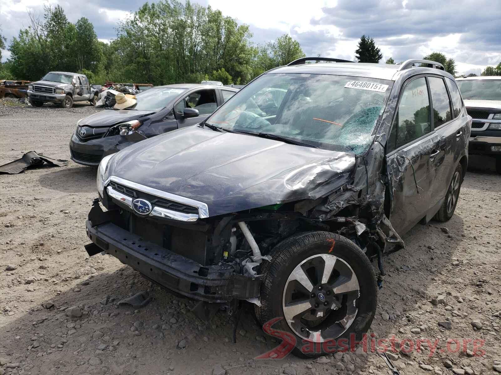 JF2SJAGC0JH567423 2018 SUBARU FORESTER