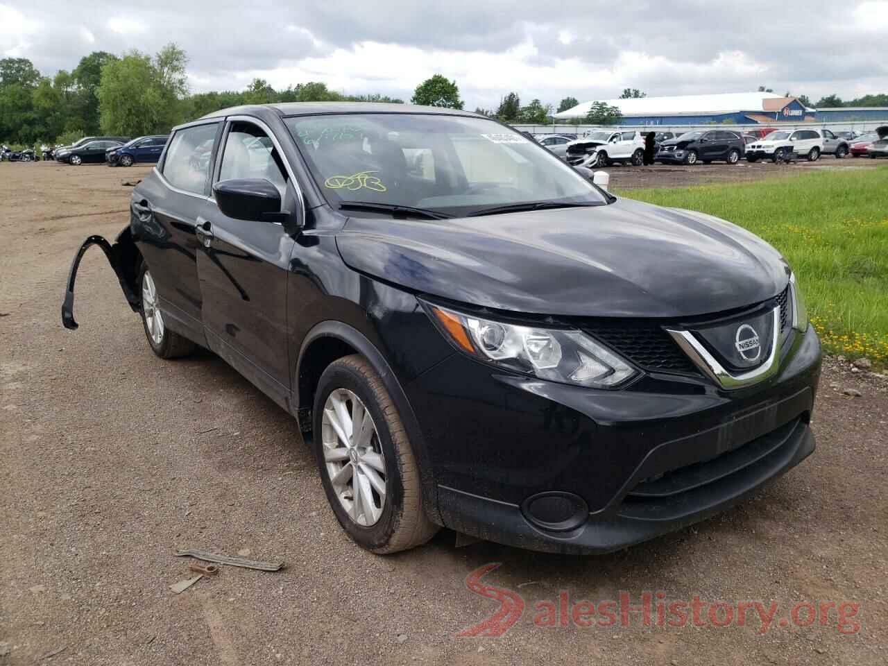 JN1BJ1CR1JW293012 2018 NISSAN ROGUE