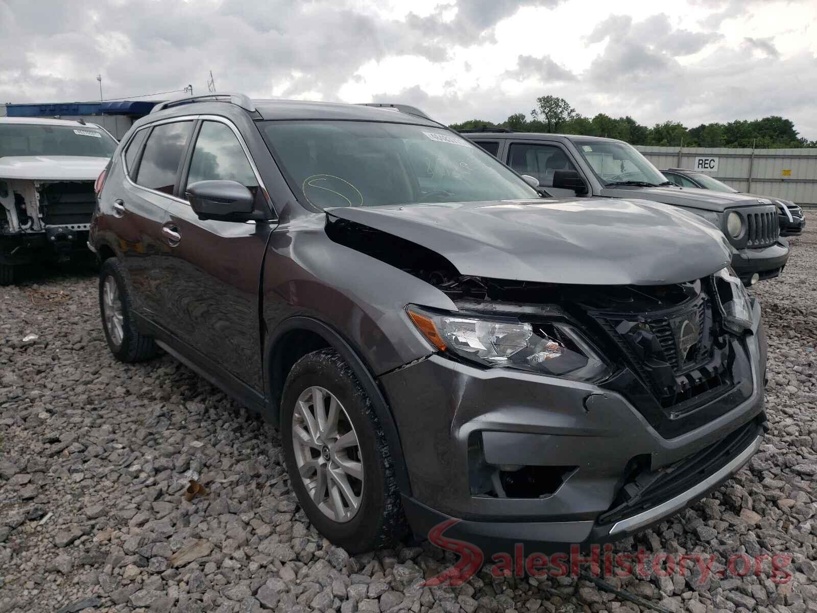 KNMAT2MT9HP584705 2017 NISSAN ROGUE