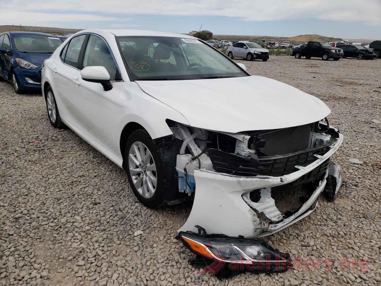 4T1B11HK2KU718559 2019 TOYOTA CAMRY