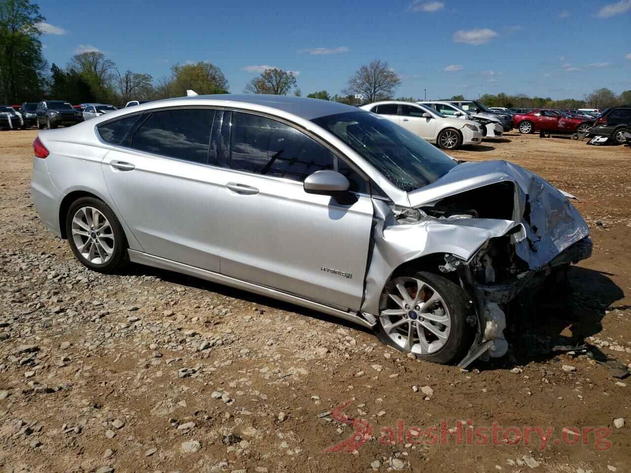 3FA6P0LUXKR242047 2019 FORD FUSION