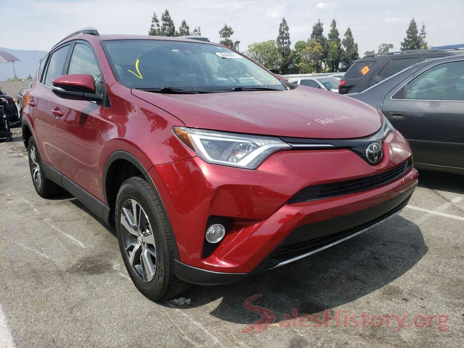 2T3WFREVXJW450379 2018 TOYOTA RAV4