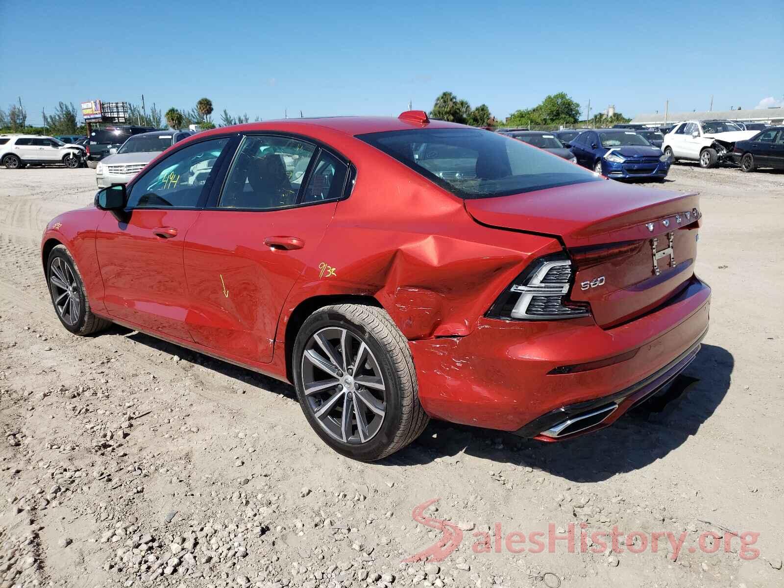 7JR102FZXMG112647 2021 VOLVO S60