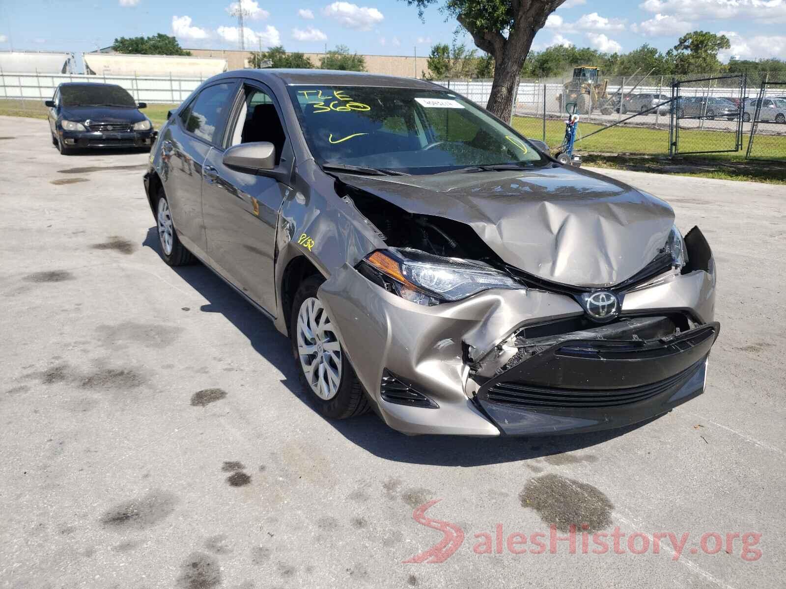 5YFBURHE4JP807856 2018 TOYOTA COROLLA