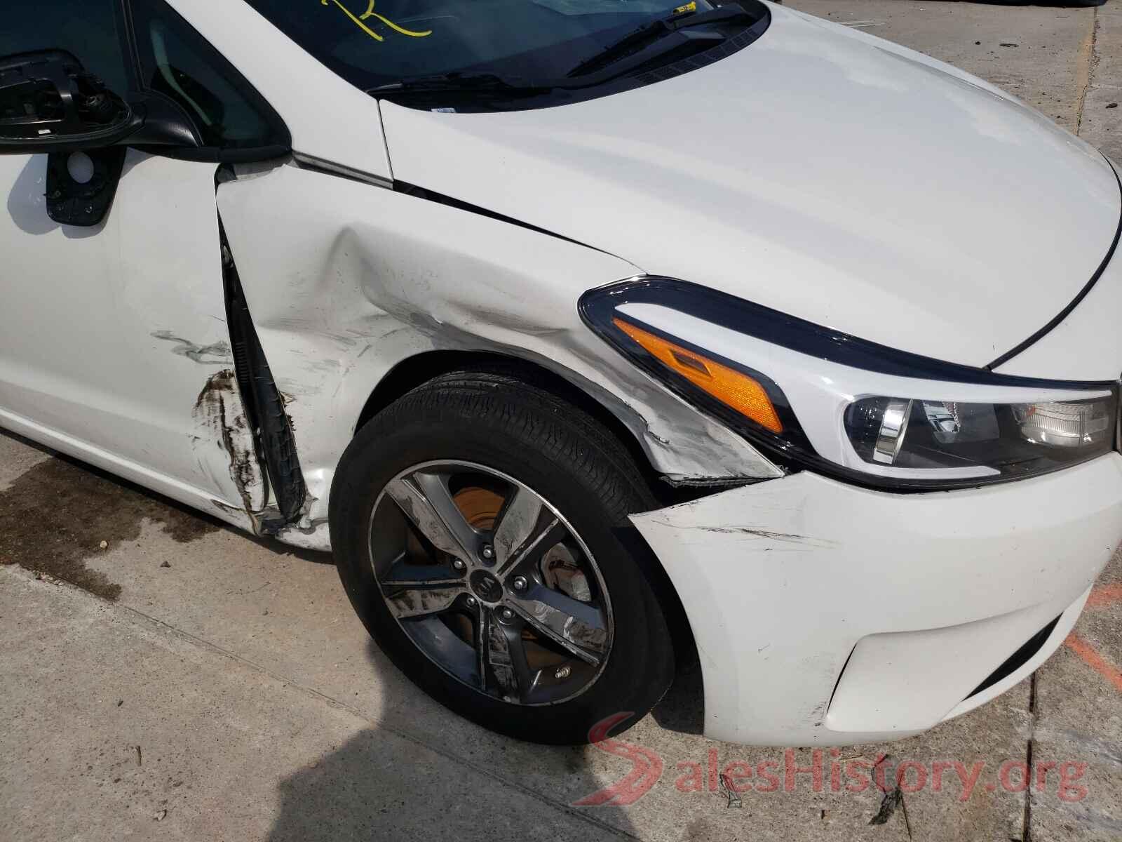 3KPFL4A70JE266342 2018 KIA FORTE