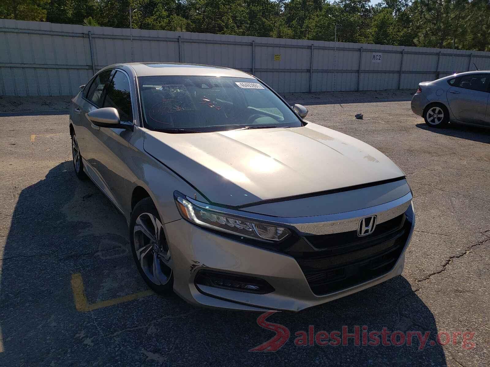 1HGCV1F48JA251635 2018 HONDA ACCORD