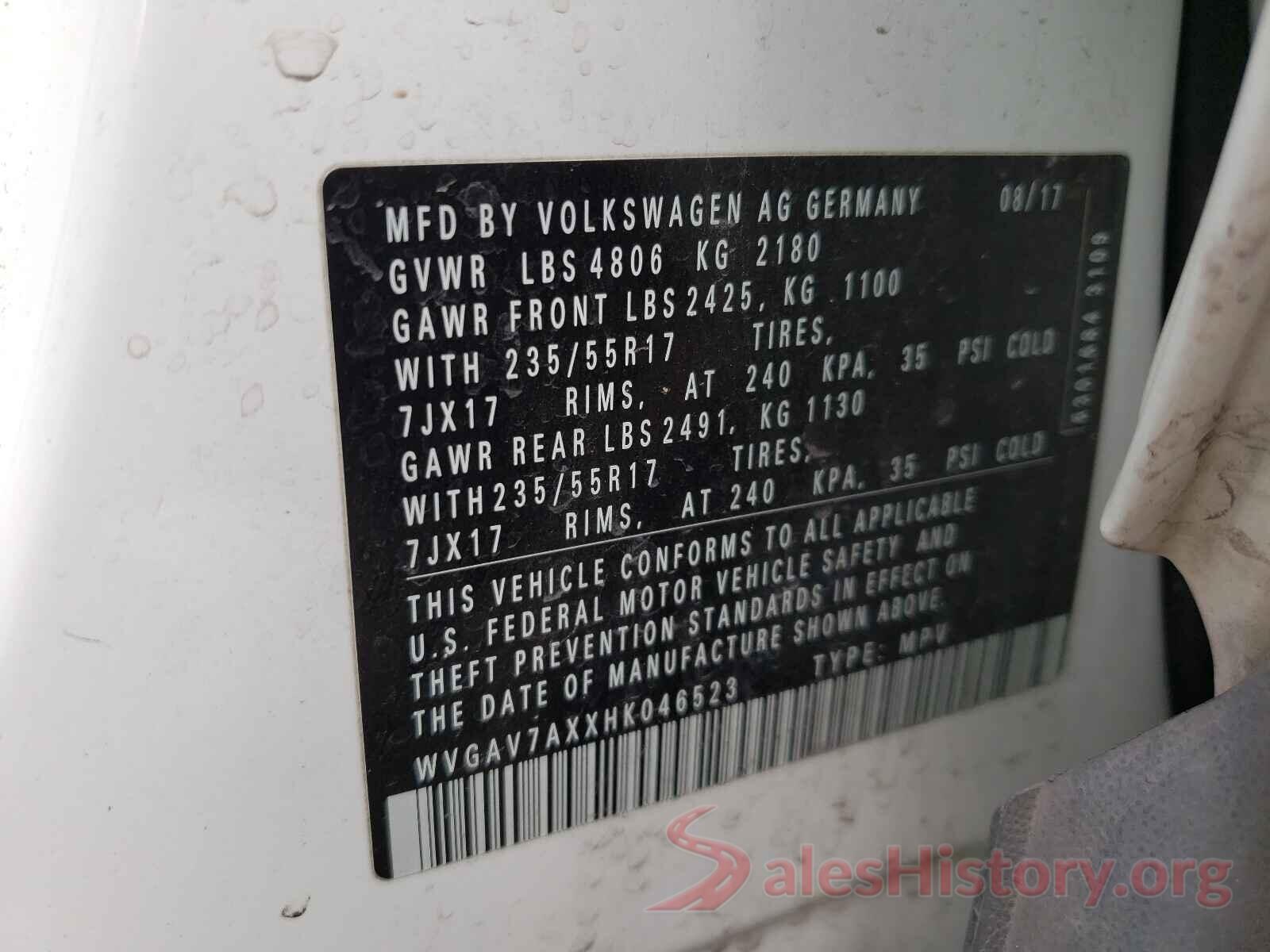 WVGAV7AXXHK046523 2017 VOLKSWAGEN TIGUAN