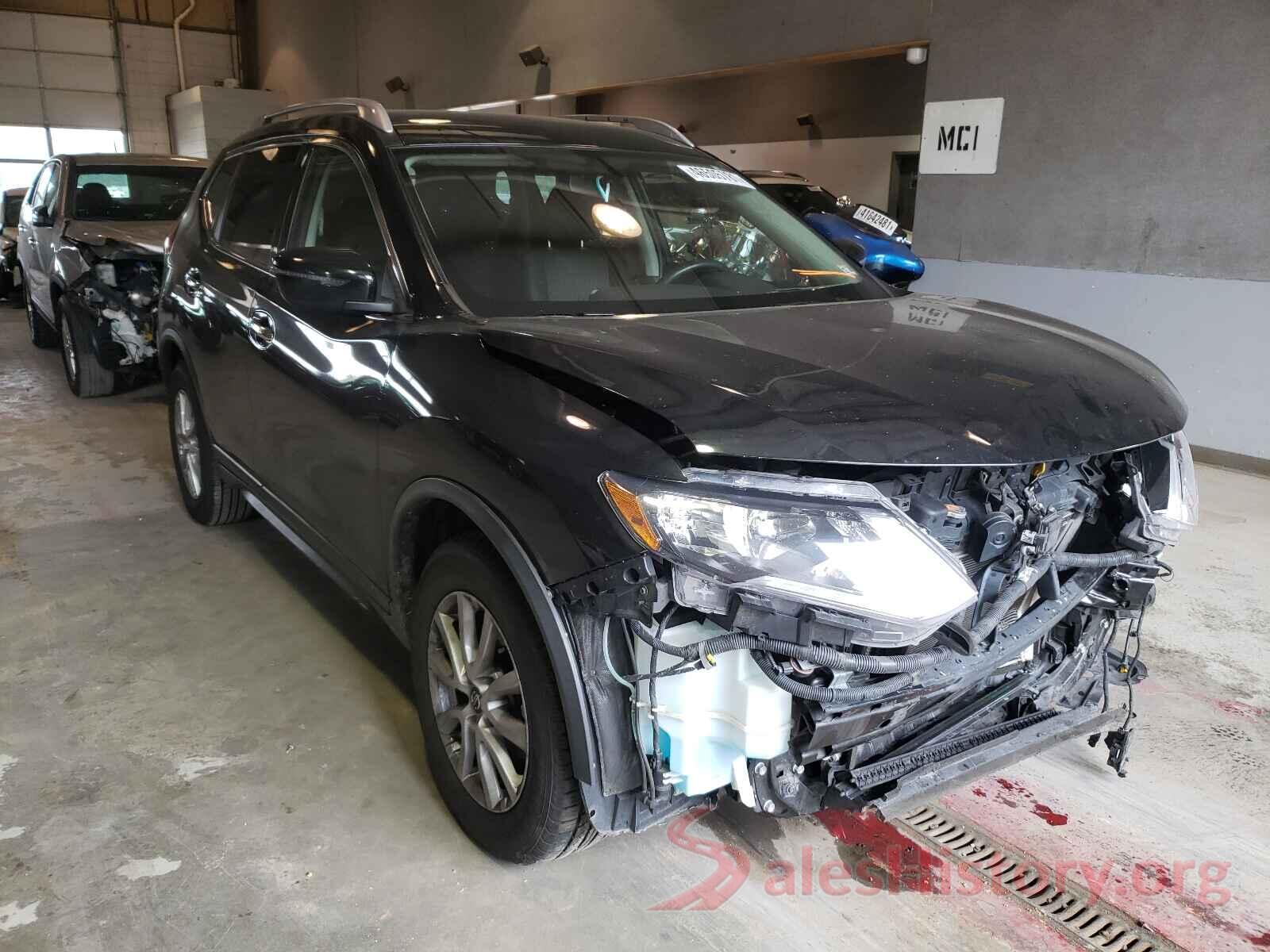 KNMAT2MT7JP545083 2018 NISSAN ROGUE