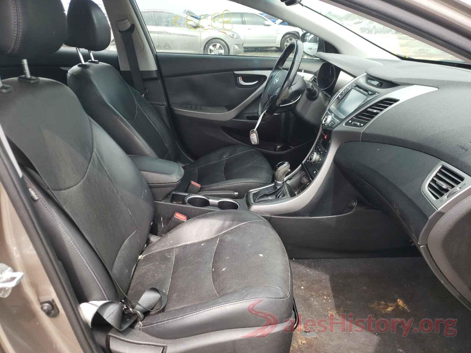 5NPDH4AE4GH772493 2016 HYUNDAI ELANTRA