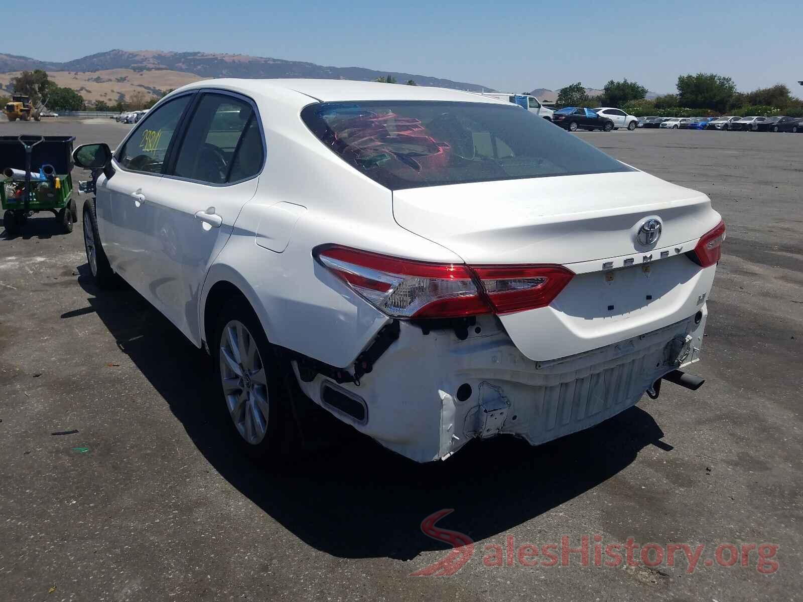 JTNB11HK6J3068283 2018 TOYOTA CAMRY